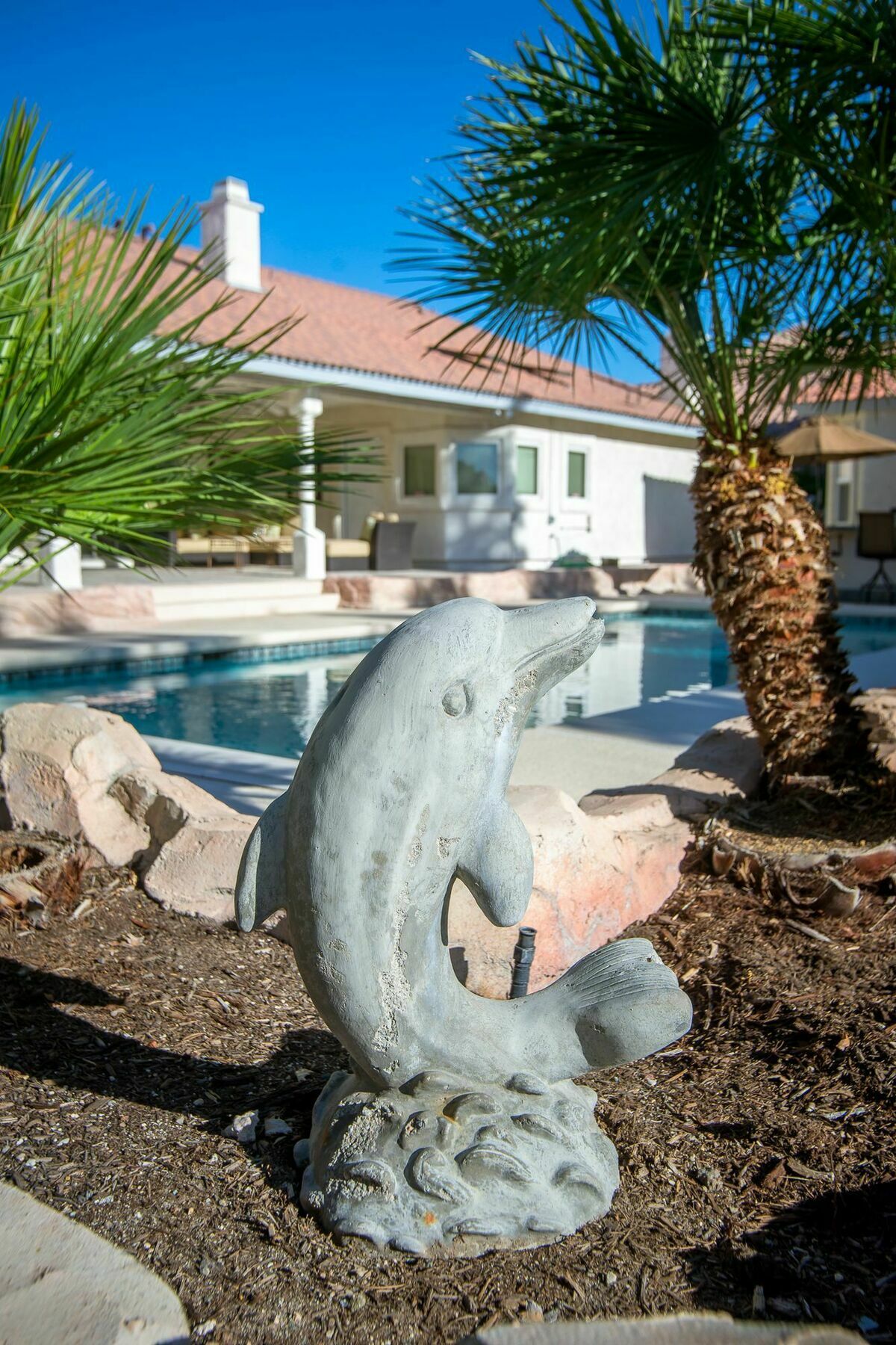 Apartment Luxury 6br 10min To Lv Strip Sleeps 20